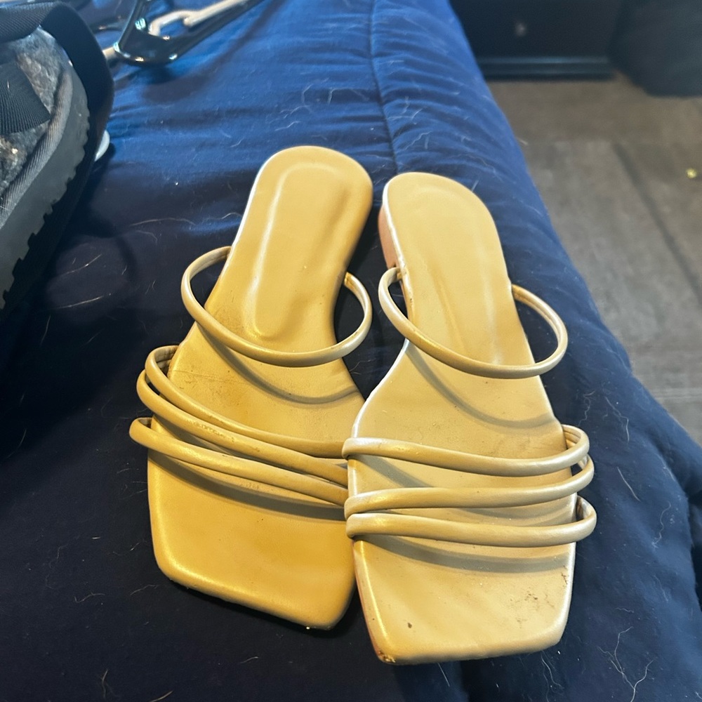 Womens Flat Sandals